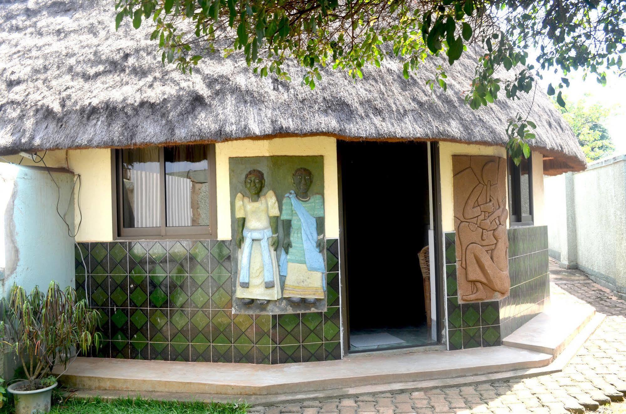 Kiwatule Cottages Kampala Dış mekan fotoğraf